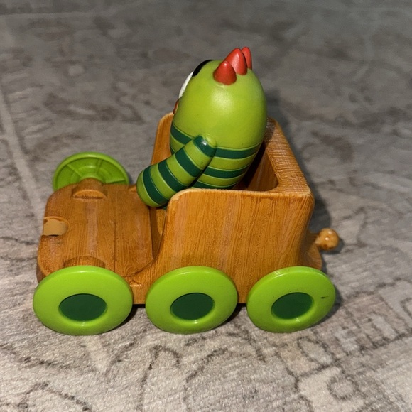 Yo Gabba Gabba! Brobee - Driven’ Friends toy car train - Nick Jr. - 2008 - Picture 6 of 16